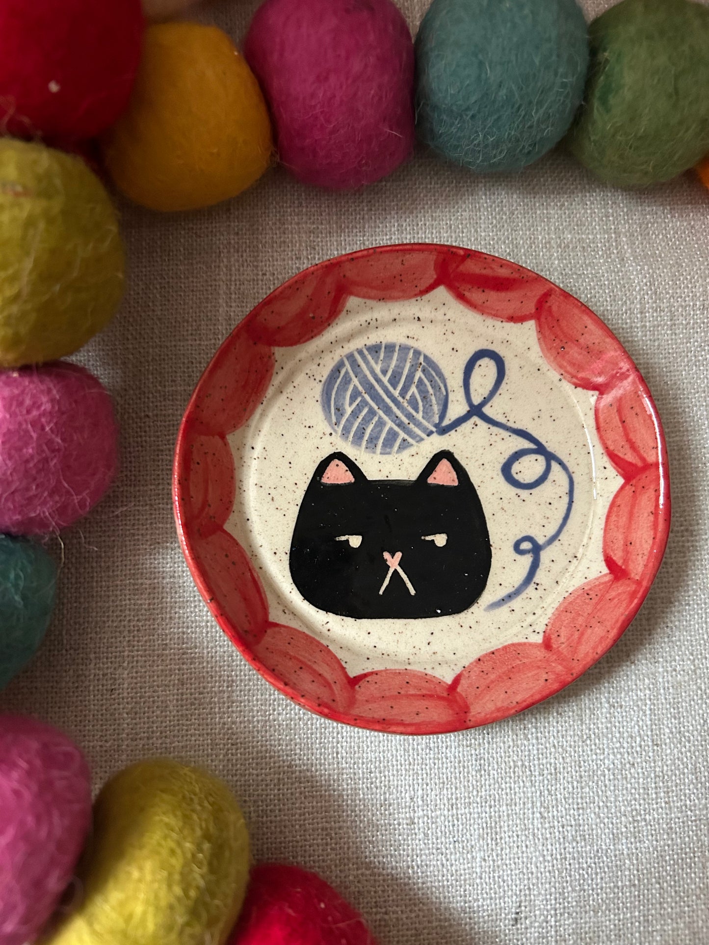 Cat Trinket Dish: Yarn Red