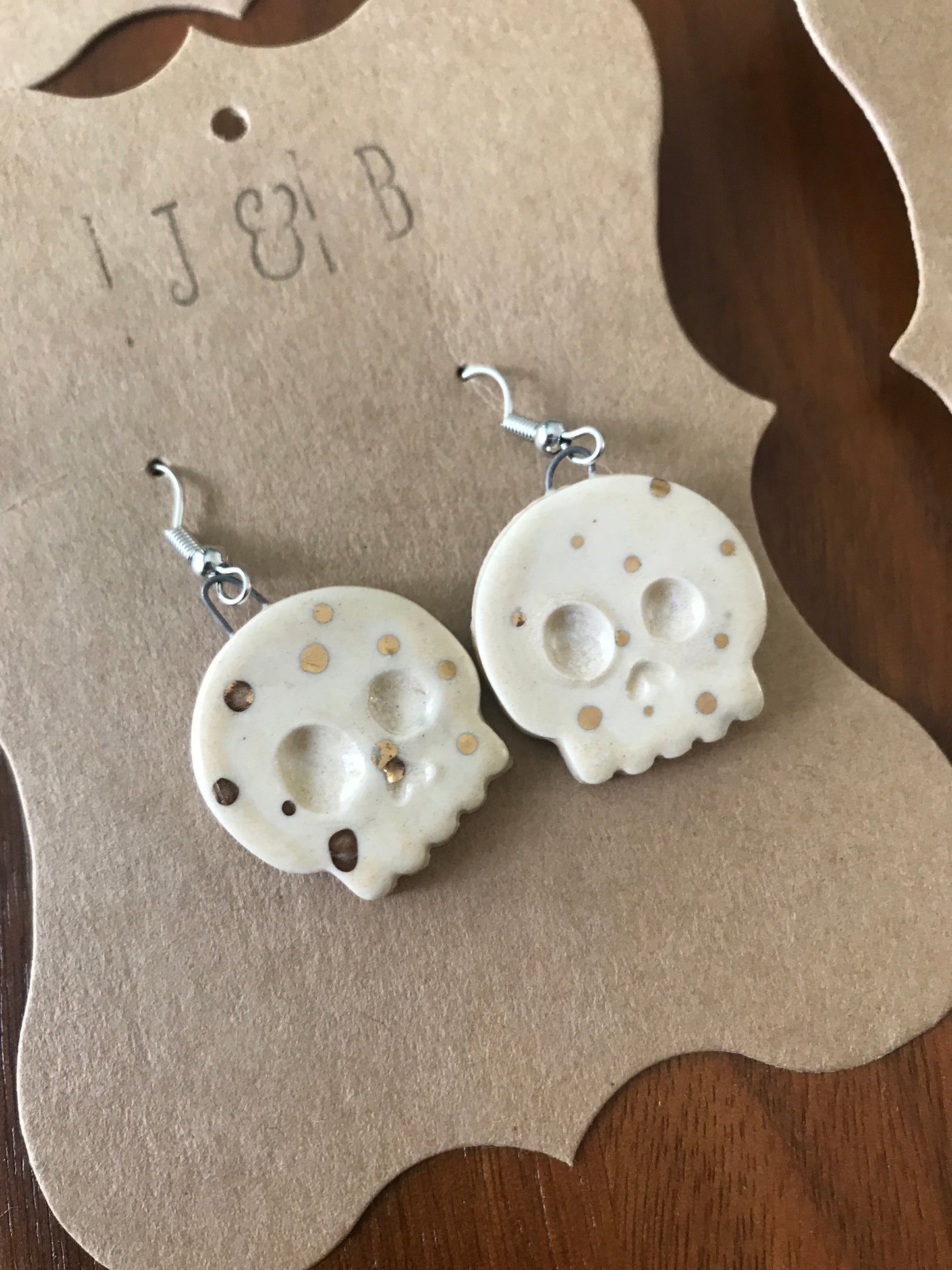 Skull Earrings - Ivory & Gold