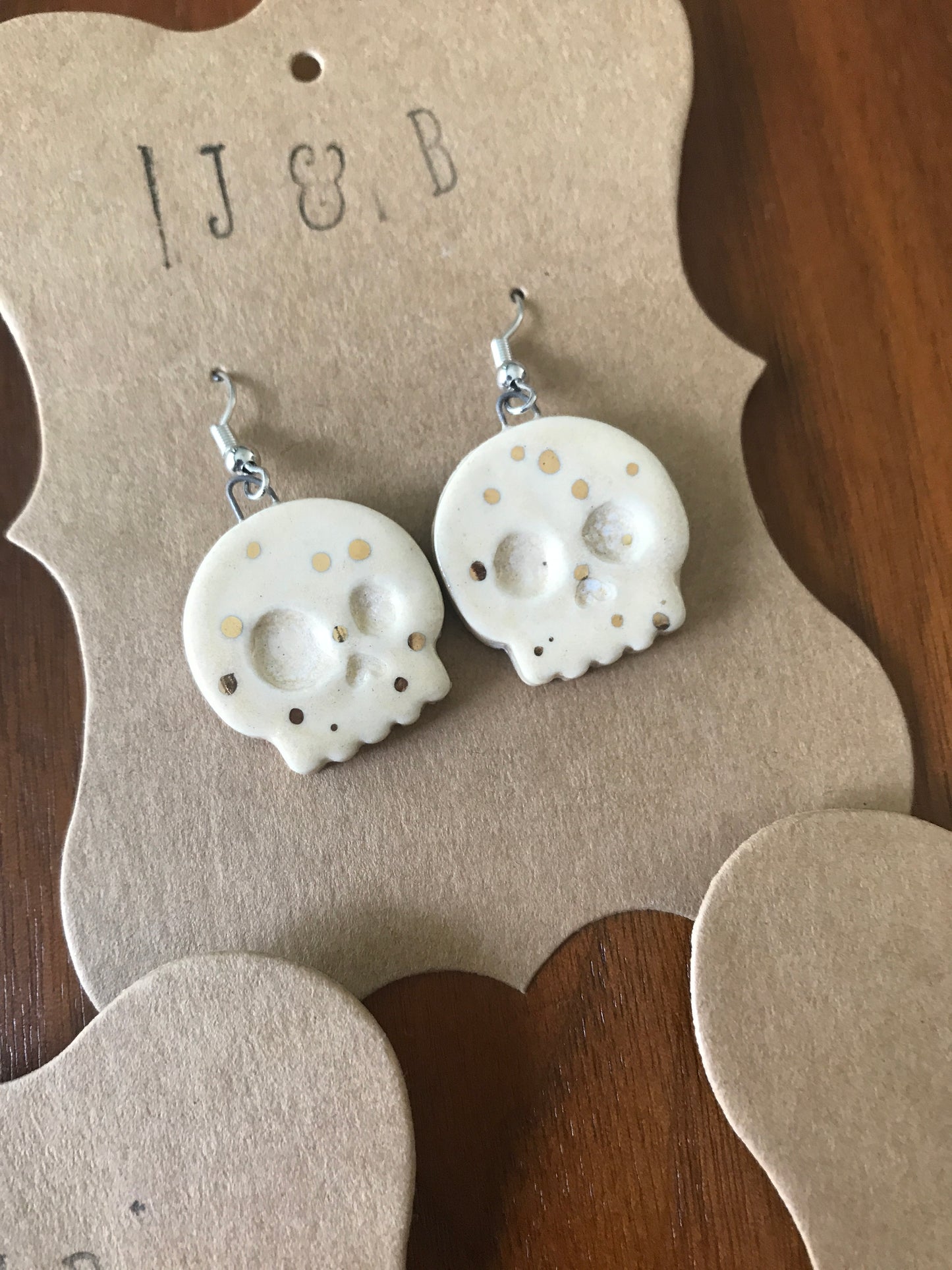 Skull Earrings - Ivory & Gold
