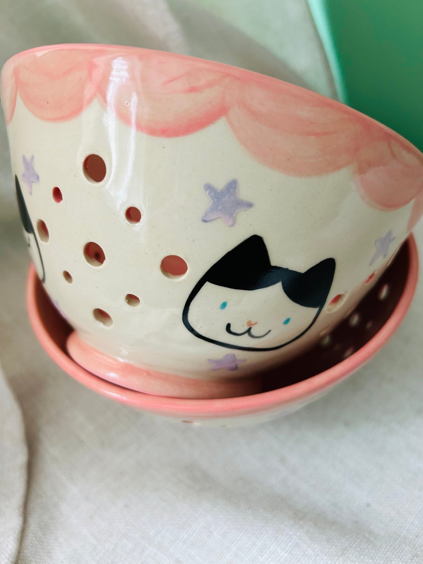 Cat Berry Bowl- Stars