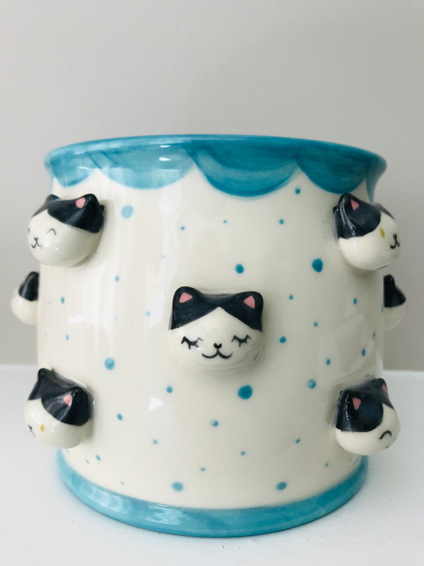 Cat Utensil Holder - Black Tux Blue