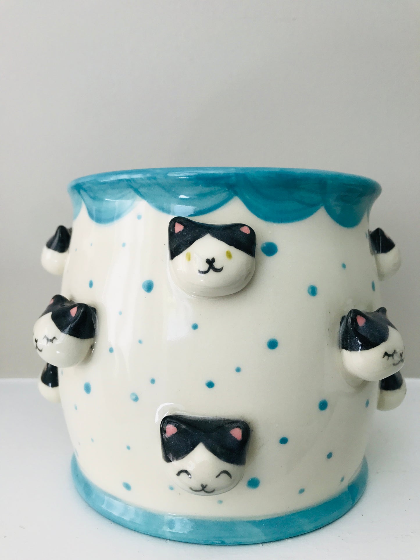 Cat Utensil Holder - Black Tux Blue