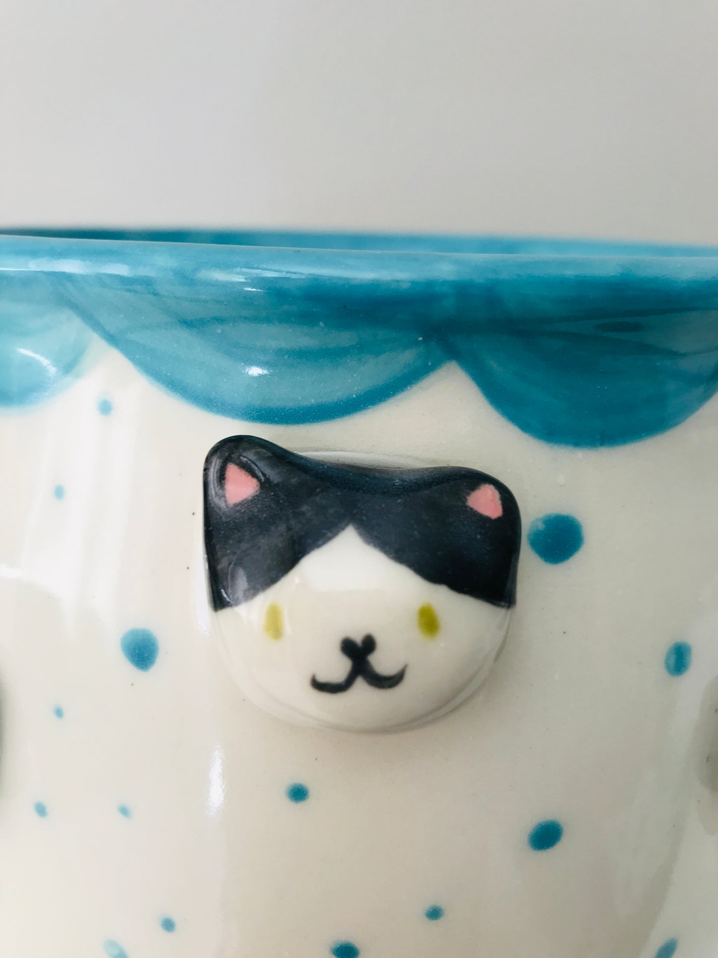 Cat Utensil Holder - Black Tux Blue