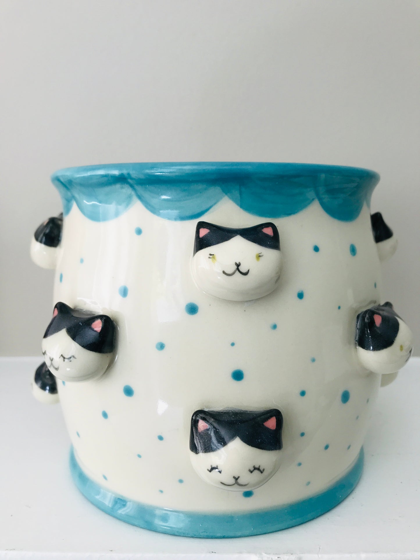 Cat Utensil Holder - Black Tux Blue