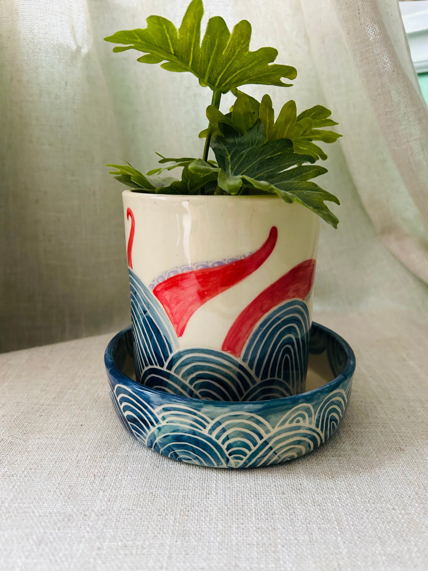 Sealife Planter: Red Tentacles
