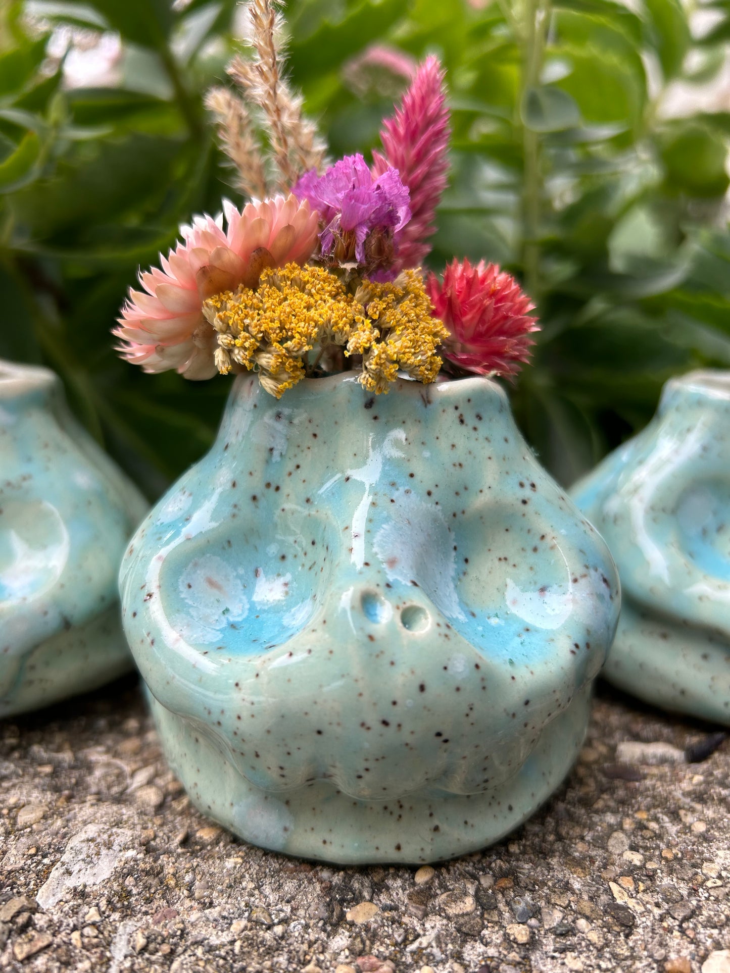 Skull mini vase - draught of life