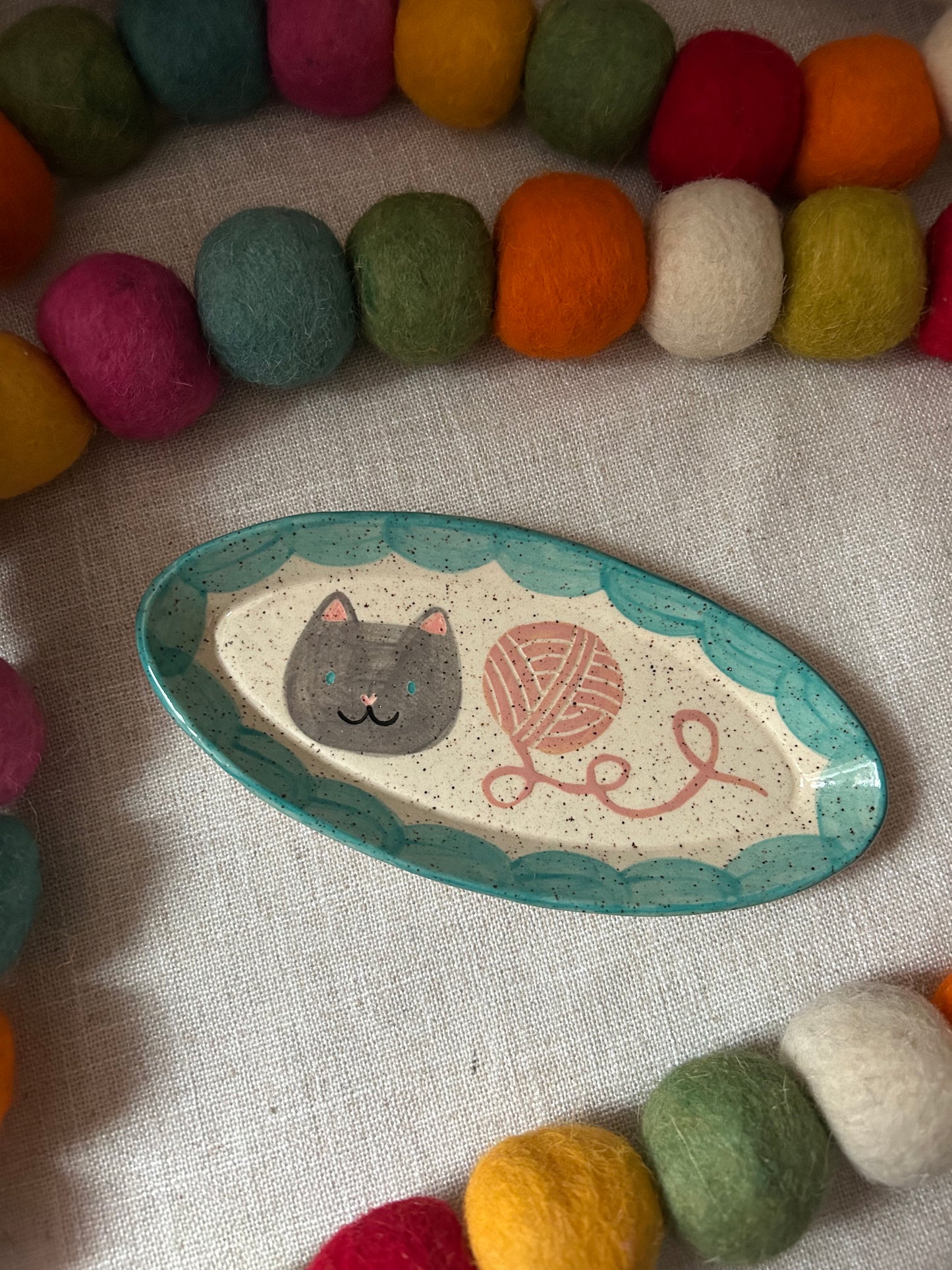 Cat Trinket Dish: Yarn Blue