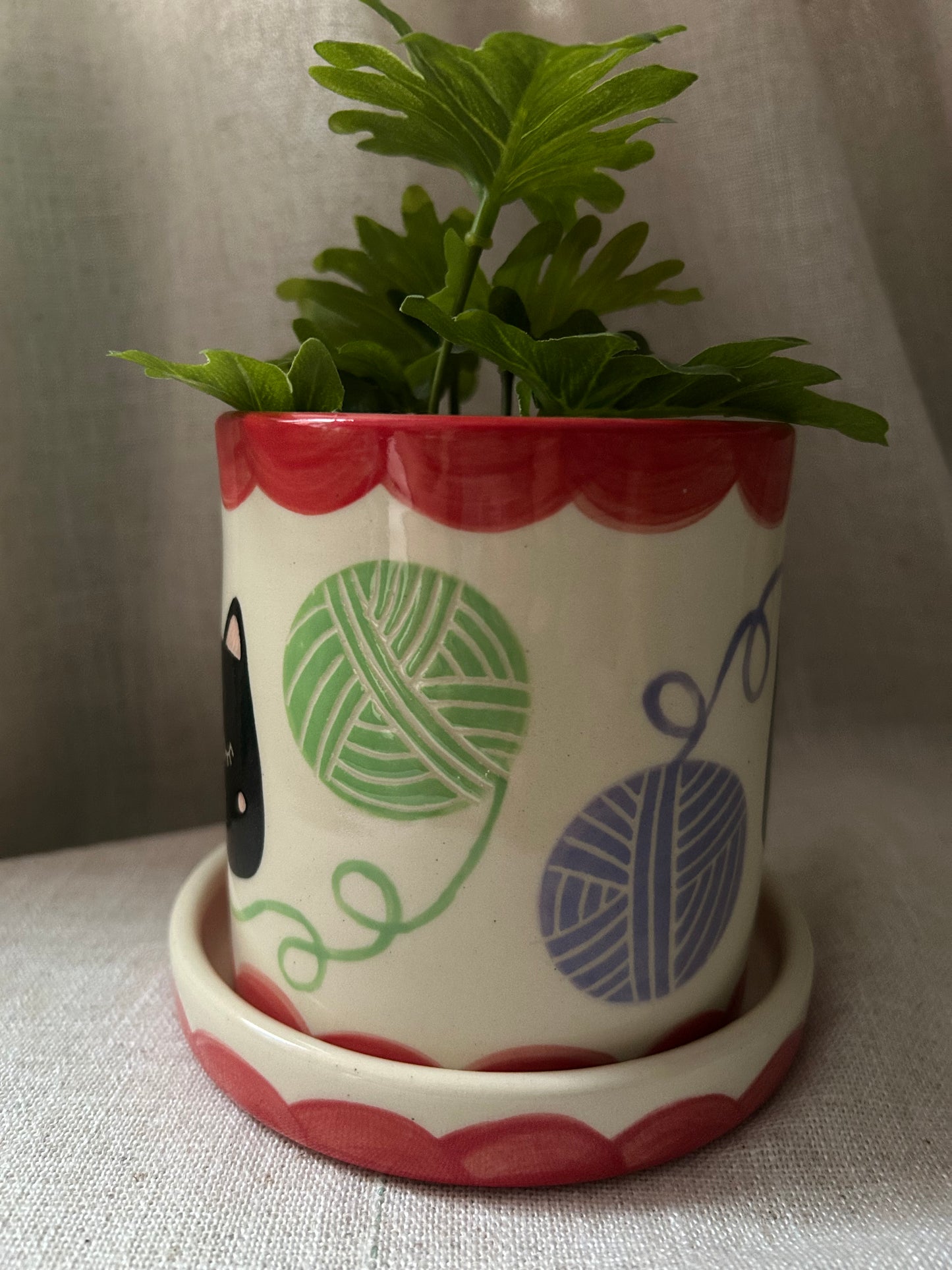 Cat Planter- Yarn Kitty Red