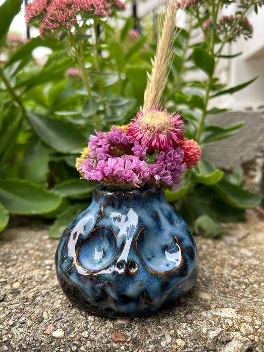 Skull mini vase - twilight tidepool