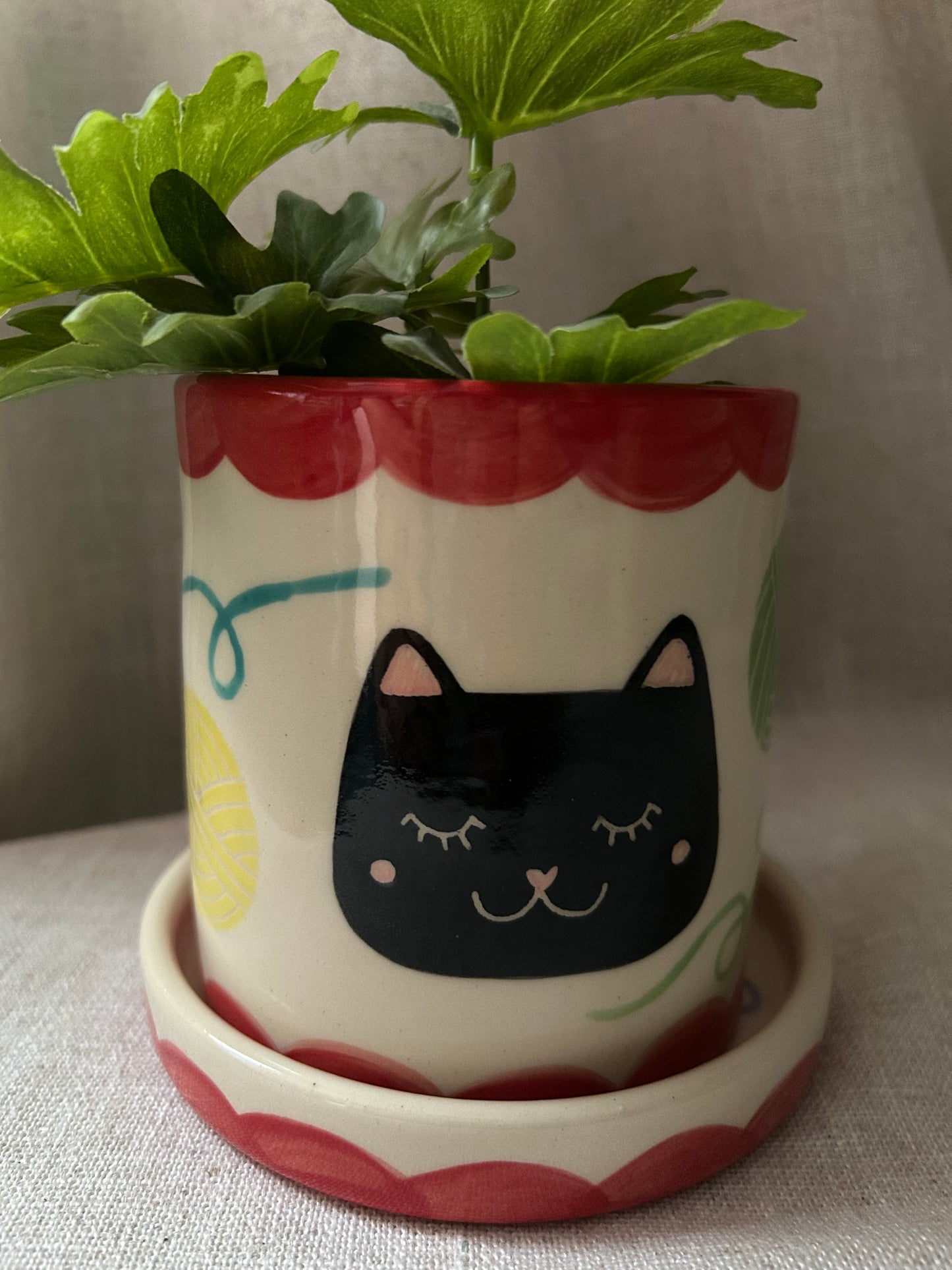Cat Planter- Yarn Kitty Red