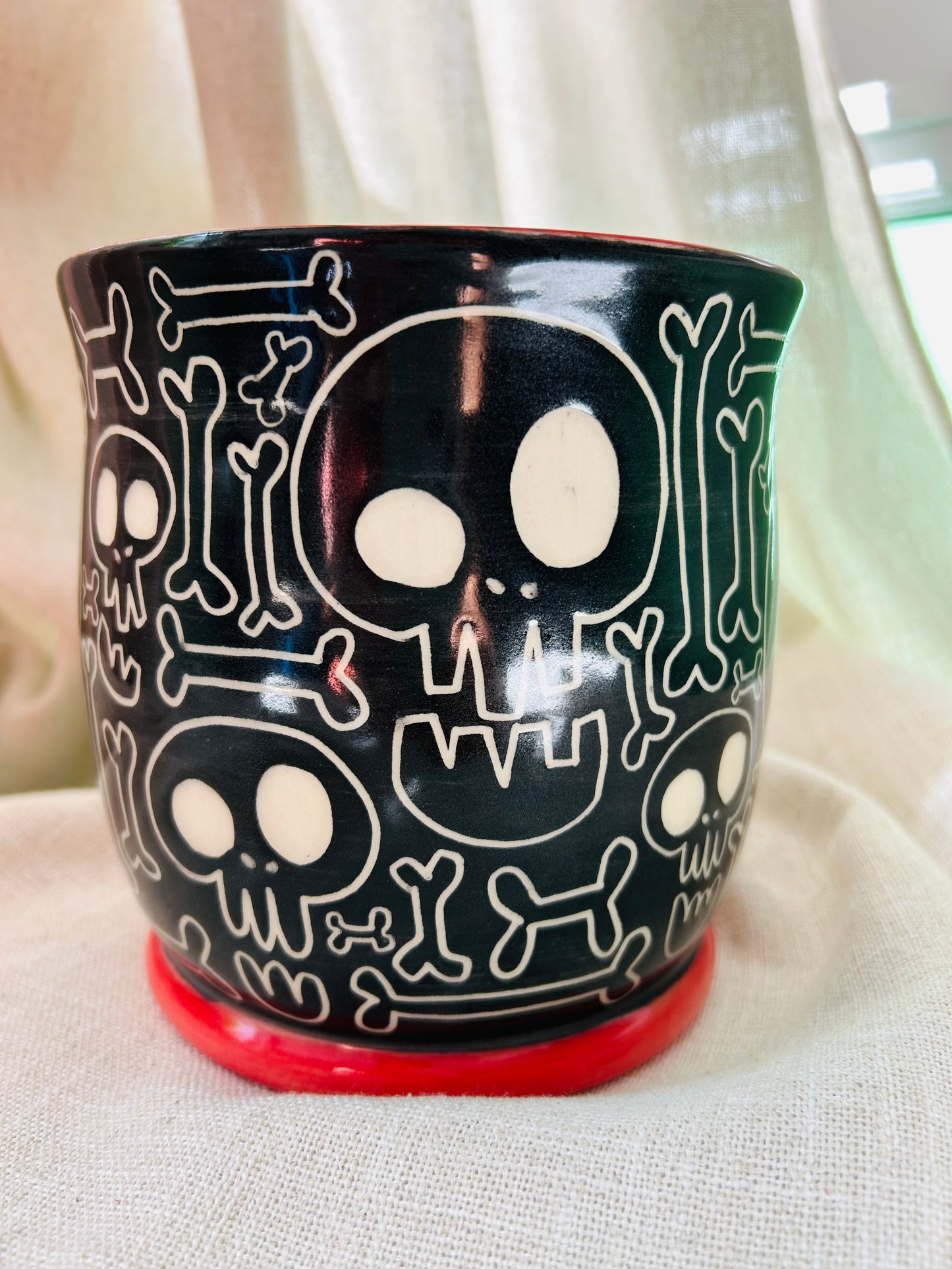 Skull and Bones Kitchen Utensil Holder A