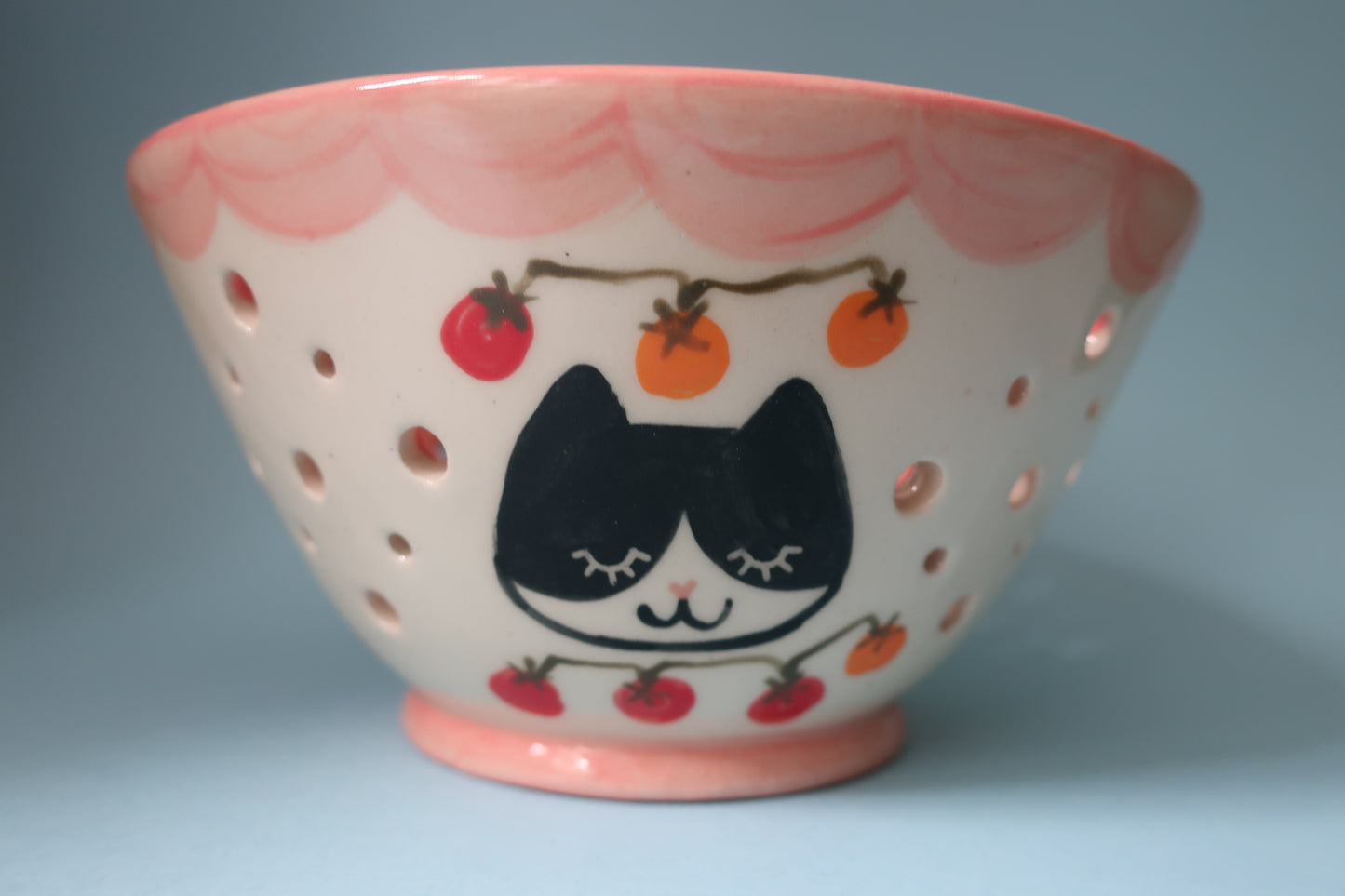 Cat Berry Bowl- Tomatoes