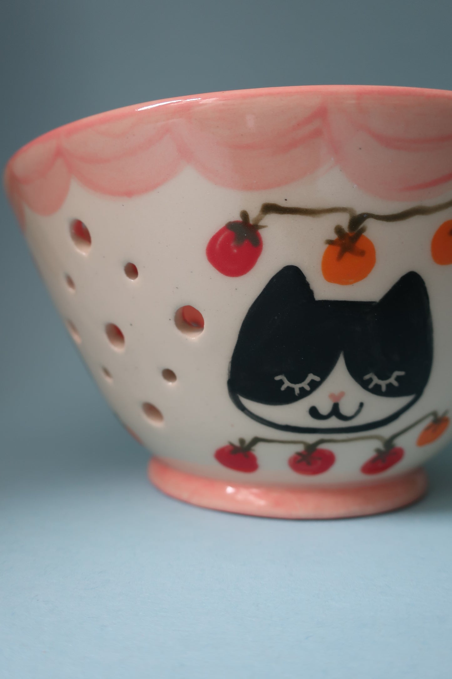 Cat Berry Bowl- Tomatoes