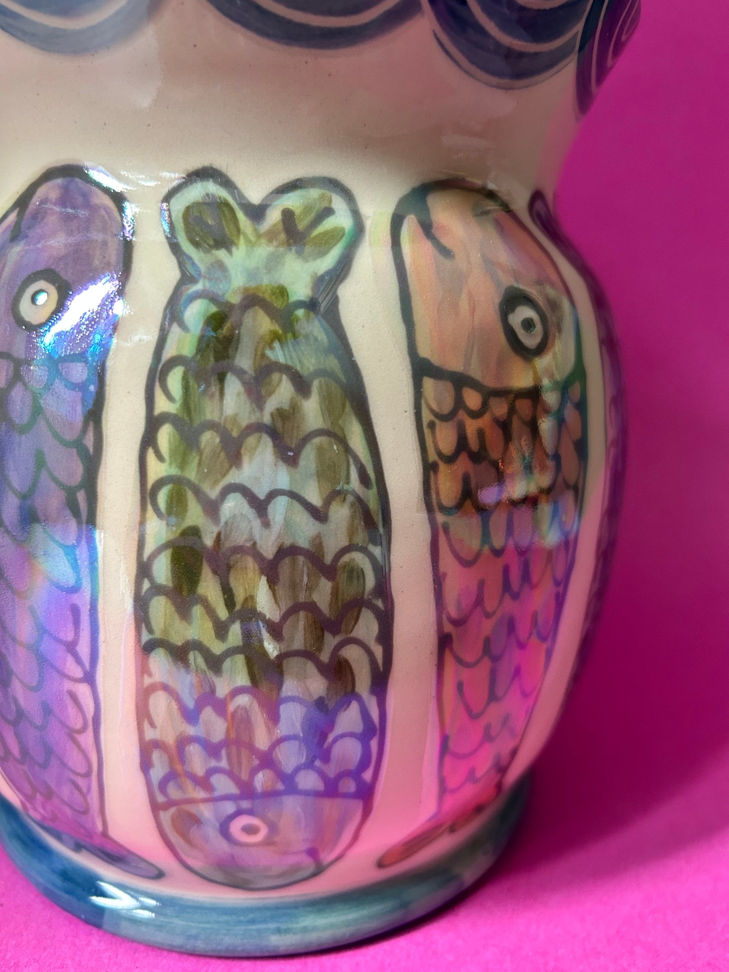 Sealife Utensil Crock- Shiny fishies