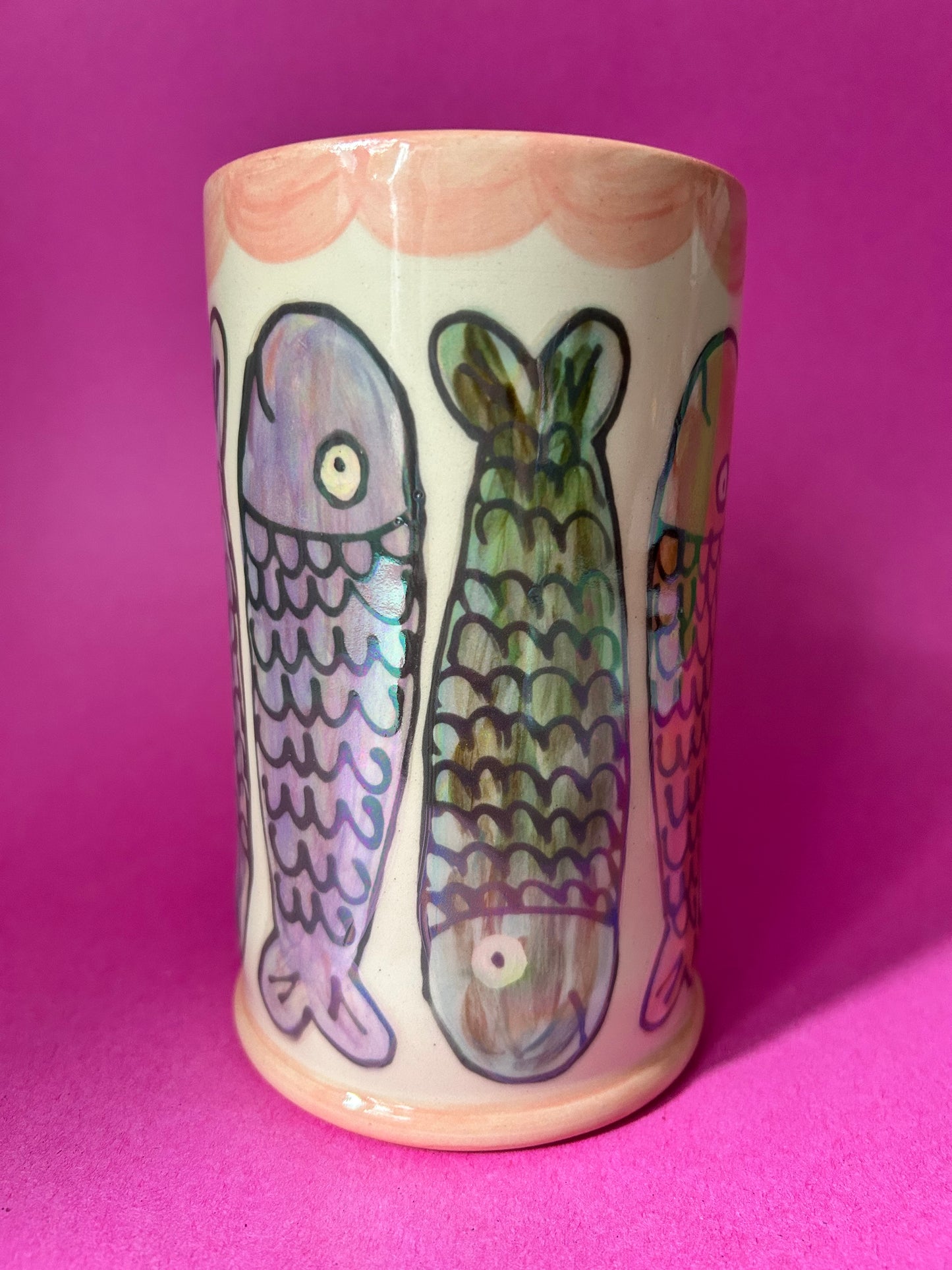 Sealife Vase- shiny fishies pink