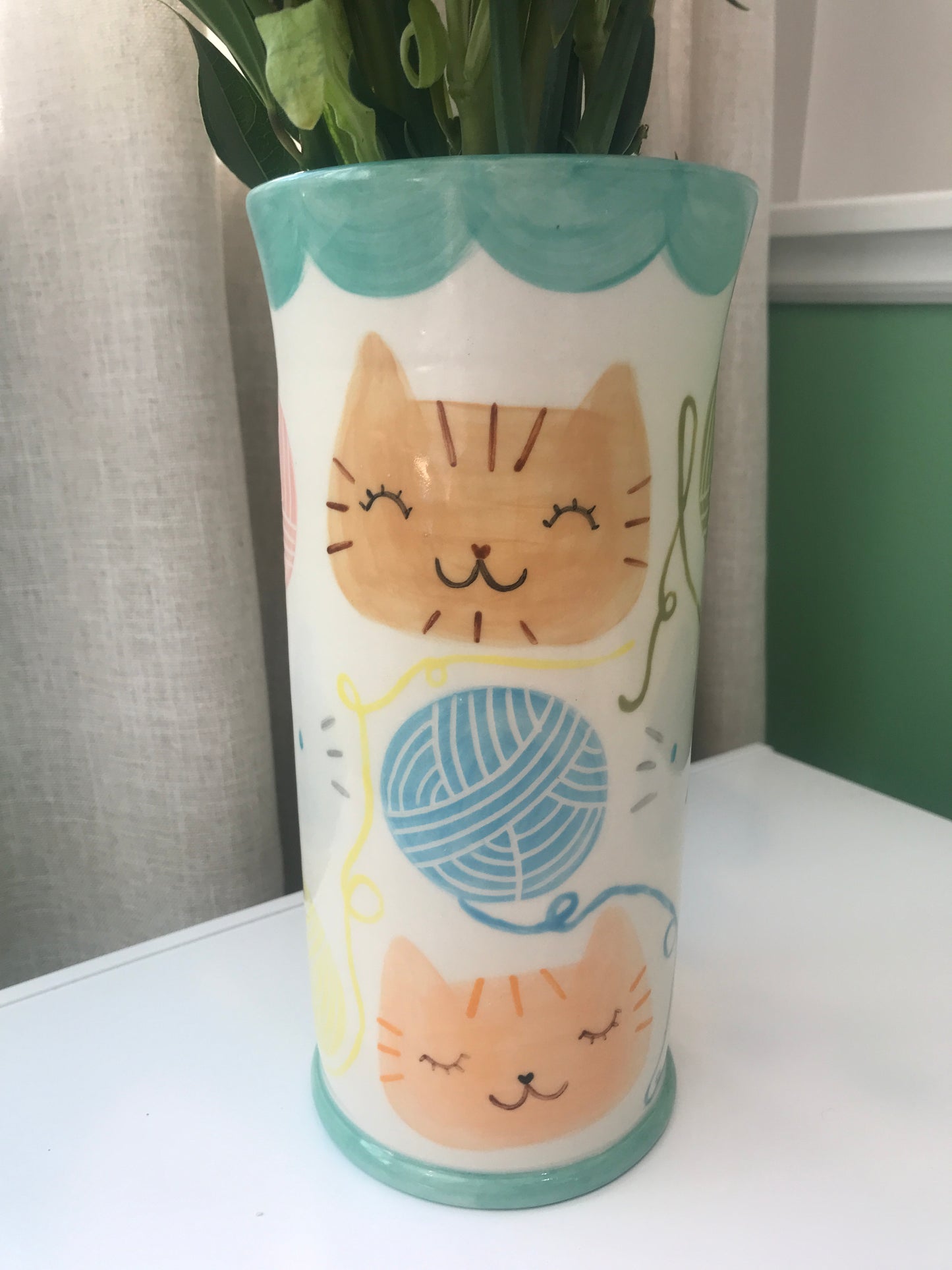 Cat Vase- Yarn- Jade