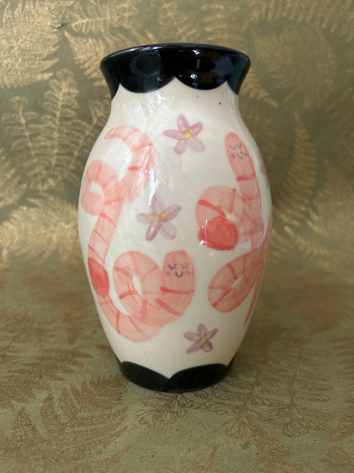 Worm Vase- black