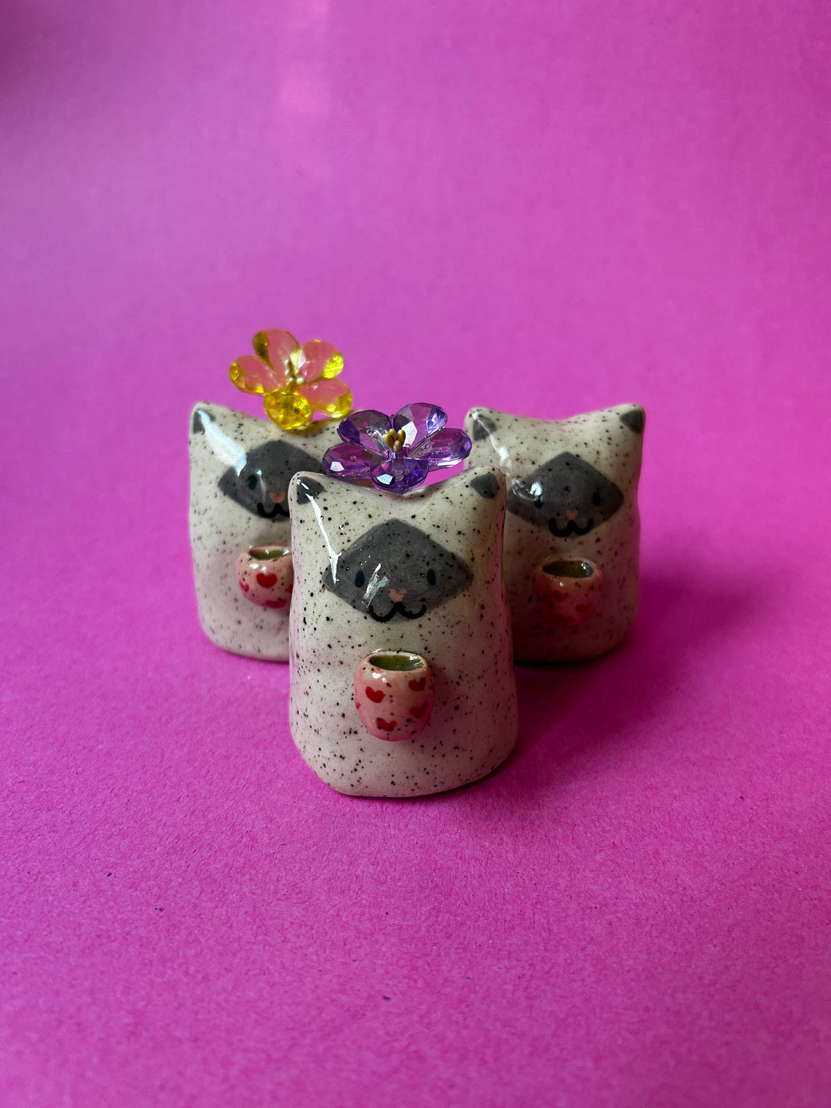 Cat Whisker/ bud flower holder- Matcha
