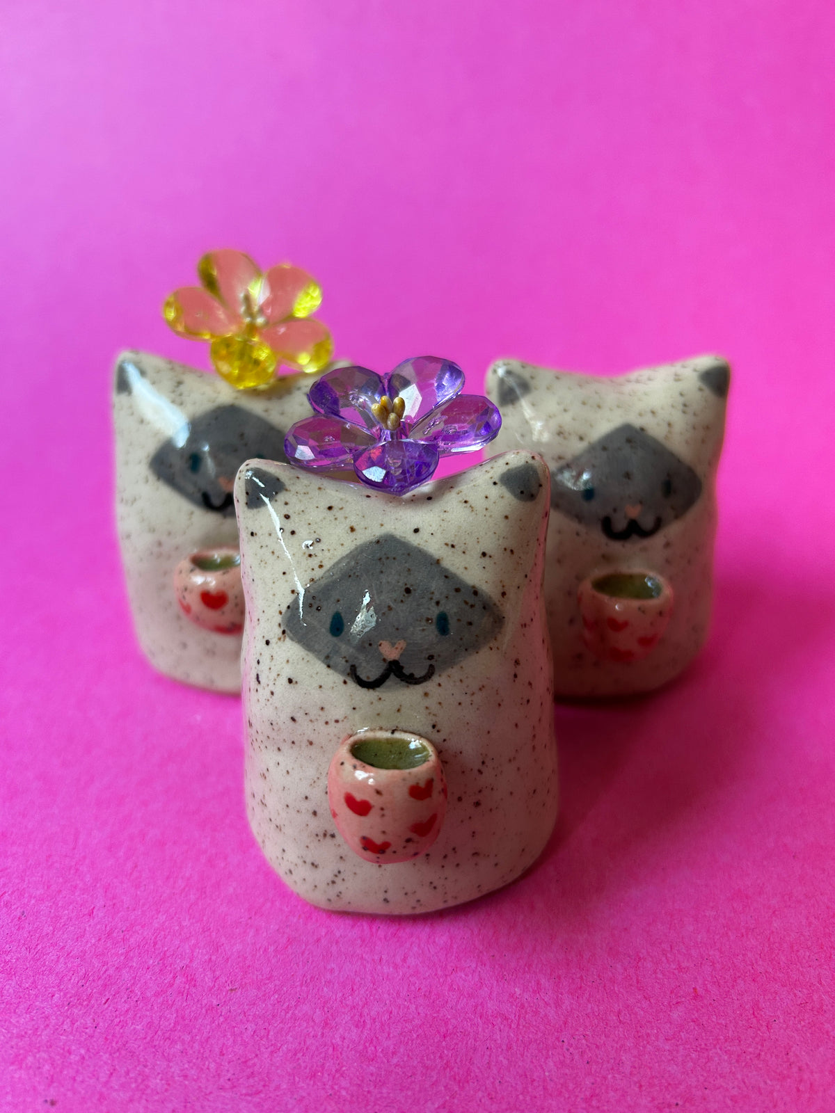 Cat Whisker/ bud flower holder- Matcha